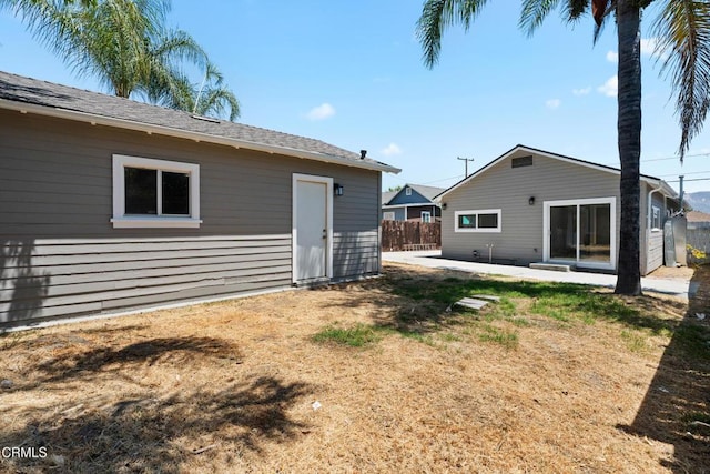 341 1st St, Fillmore, CA 93015 - rear view of house with a patio area