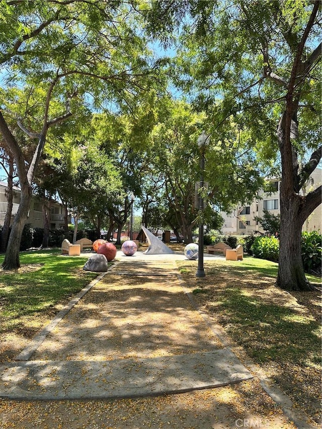 2343 E 17th St Unit 308, Long Beach, CA 90804 - view of community
