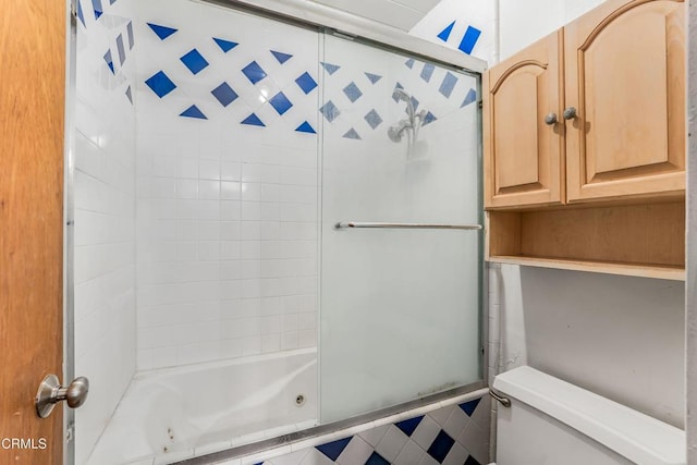 1412 Ellsworth Ct, Thousand Oaks, CA 91360 - bathroom featuring toilet and a combined bath / shower with jetted tub