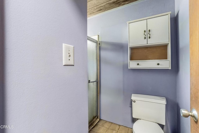 1412 Ellsworth Ct, Thousand Oaks, CA 91360 - bathroom featuring a stall shower