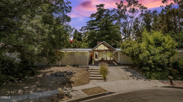 1412 Ellsworth Ct, Thousand Oaks, CA 91360 - view of front of house with a porch
