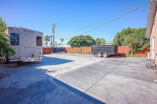 320 W 8th Ave, Escondido, CA 92025 - view of patio