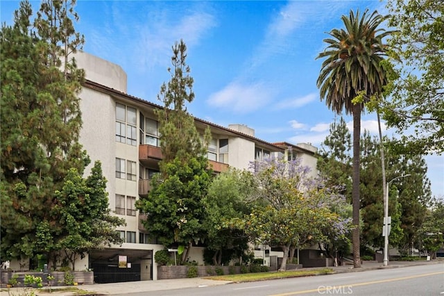 1277 S Beverly Glen Blvd Unit 205, Los Angeles, CA 90024 - view of property
