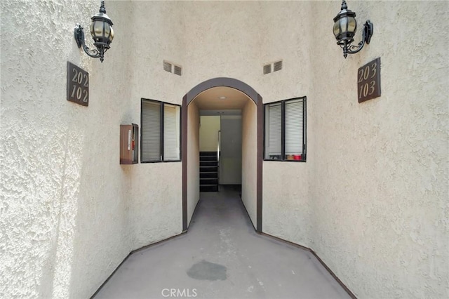 1207 N Columbus Ave, Glendale, CA 91202 - hall with arched walkways