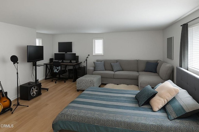 381 Highland Dr, Oxnard, CA 93035 - living room featuring plenty of natural light, light wood-style floors, and an office area