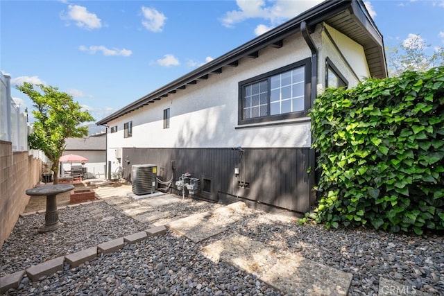 2920 Fairmount Ave, La Crescenta, CA 91214 - rear view of property featuring stucco siding and a patio