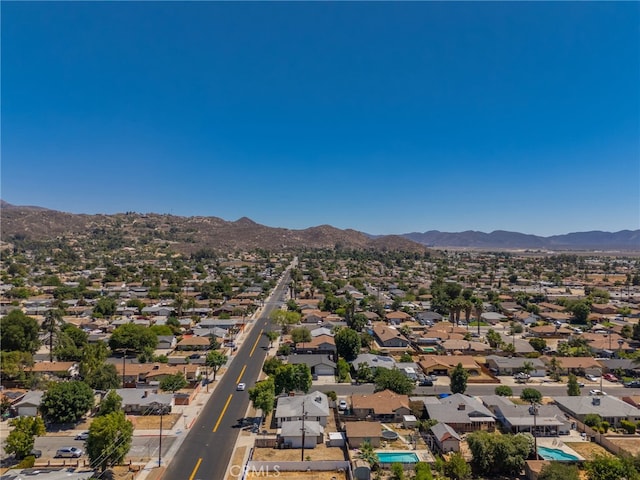 880 E Wright St, Hemet, CA 92543 - aerial view of residential area featuring mountains