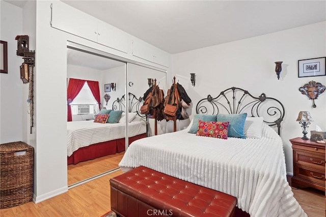 35 Columbia St, Pasadena, CA 91105 - bedroom featuring light wood-type flooring and a closet