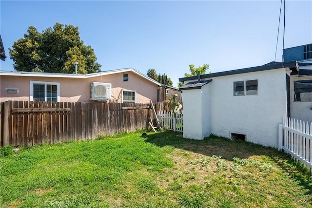 11001 Duncan Ave, Lynwood, CA 90262 - view of yard
