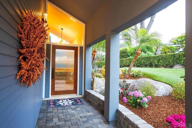 12794 Via Felino, Del Mar, CA 92014 - entrance to property