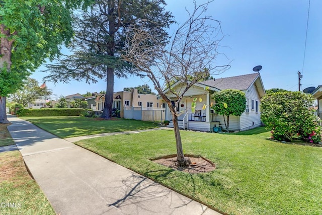 320 W Lemon Ave, Monrovia, CA 91016 - bungalow-style house featuring a front lawn