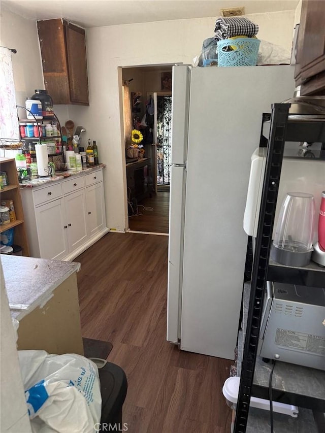 917 E 42nd St, Los Angeles, CA 90011 - photo 13