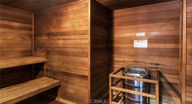 388 E Ocean Blvd Unit 718, Long Beach, CA 90802 - sauna featuring wooden ceiling and wood walls