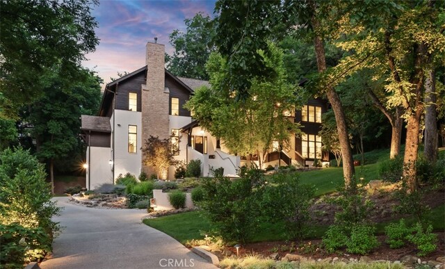 3530 Trimble Ct, Nashville, TN 37215 - view of front of property with a chimney