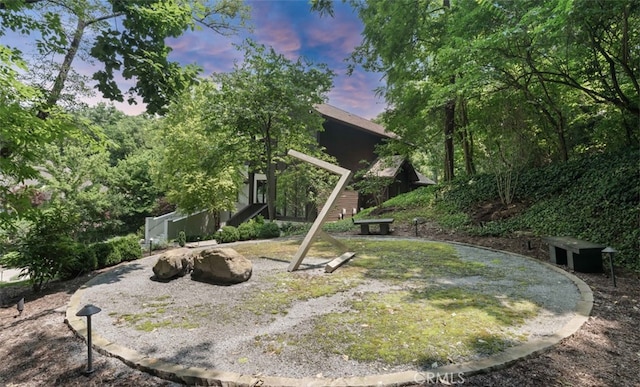 3530 Trimble Ct, Nashville, TN 37215 - view of yard