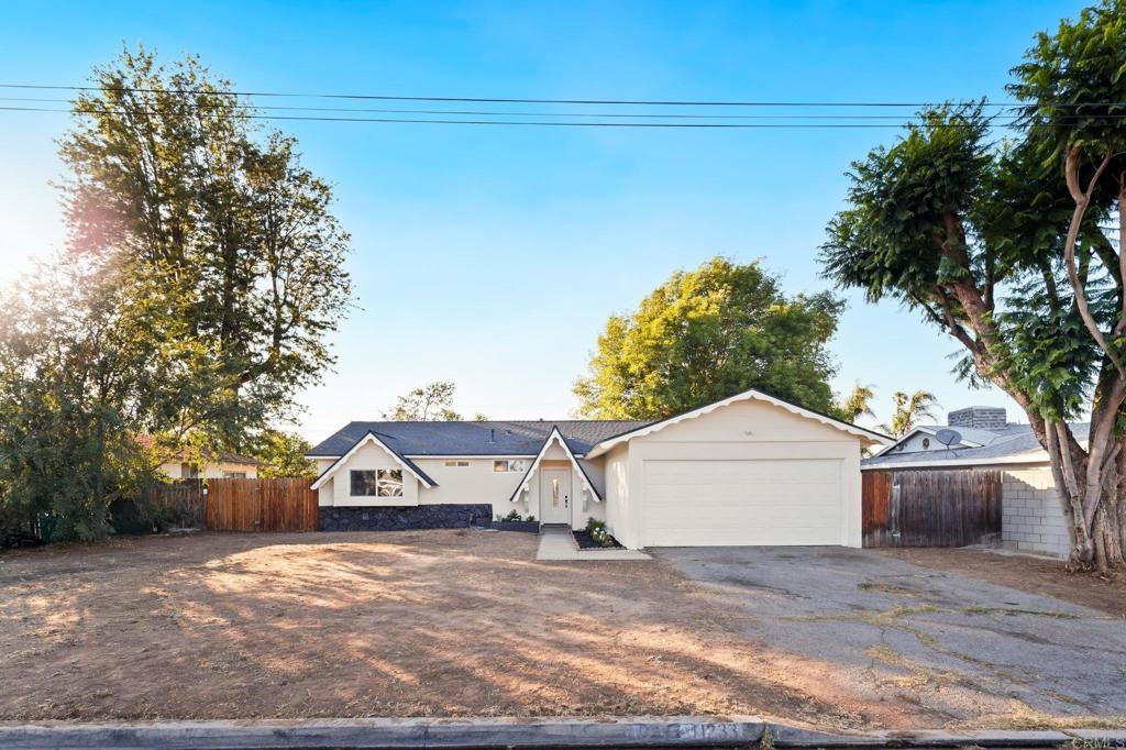 11233 Mountain Ave, Riverside, CA 92505 - photo 1