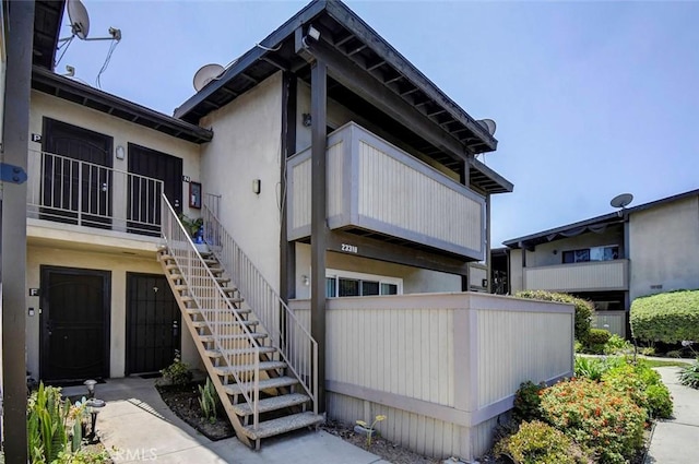 23318 Sesame St Unit E, Torrance, CA 90502 - view of building exterior featuring stairway