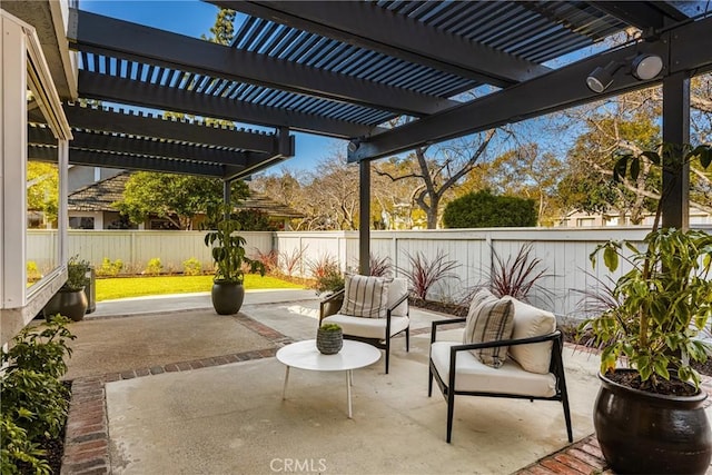 11 Thunder Trl Unit 6, Irvine, CA 92614 - fenced backyard with a pergola and a patio area