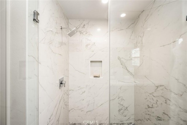 11 Thunder Trl Unit 6, Irvine, CA 92614 - bathroom featuring a marble finish shower and recessed lighting