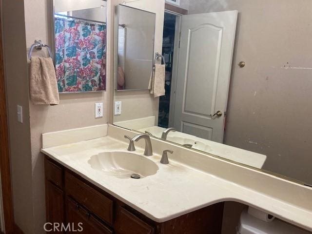 20823 Plum Cyn, Saugus, CA 91350 - bathroom featuring vanity