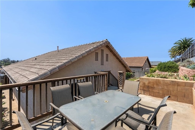 825 Rosana Pl, Nipomo, CA 93444 - deck with outdoor dining area