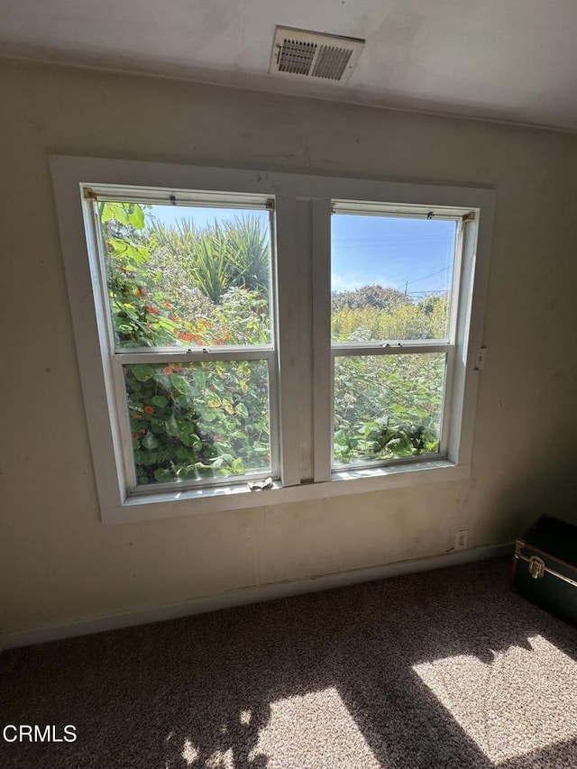 752 Stewart St Unit 1/2, Fort Bragg, CA 95437 - unfurnished room with carpet floors