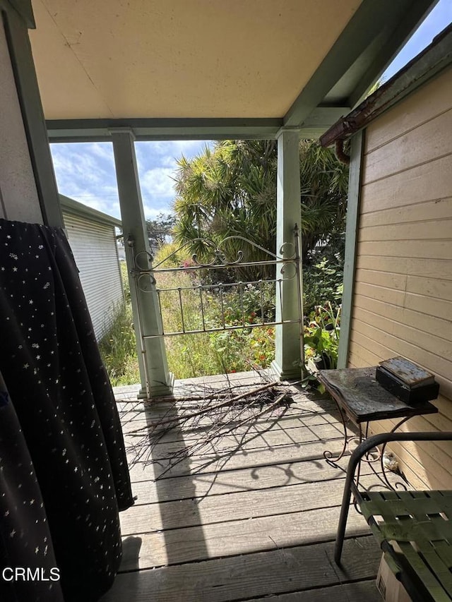 752 Stewart St Unit 1/2, Fort Bragg, CA 95437 - view of sunroom / solarium