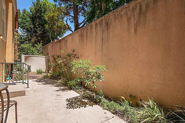 12672 Carmel Country Rd Unit 51, San Diego, CA 92130 - view of patio / terrace