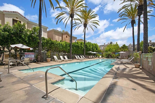 12672 Carmel Country Rd Unit 51, San Diego, CA 92130 - community pool featuring a patio area