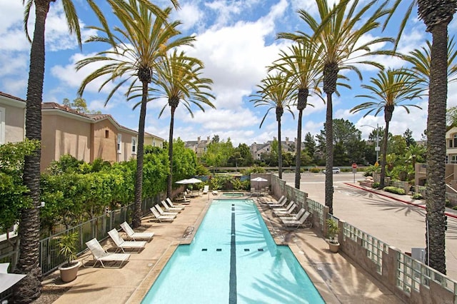 12672 Carmel Country Rd Unit 51, San Diego, CA 92130 - community pool featuring a patio area