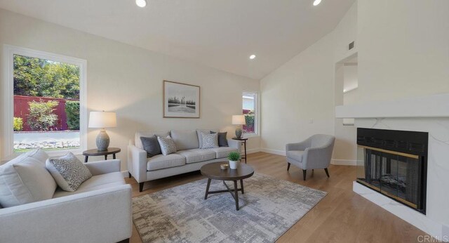 718 Lockwood Pl, Oceanside, CA 92057 - photo 6
