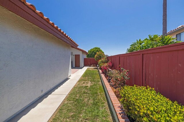 718 Lockwood Pl, Oceanside, CA 92057 - photo 32
