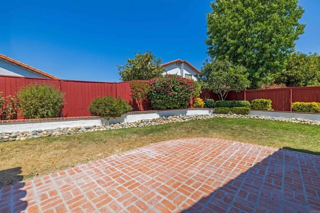 718 Lockwood Pl, Oceanside, CA 92057 - photo 30