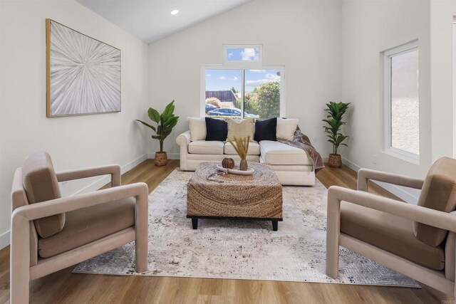 718 Lockwood Pl, Oceanside, CA 92057 - photo 3
