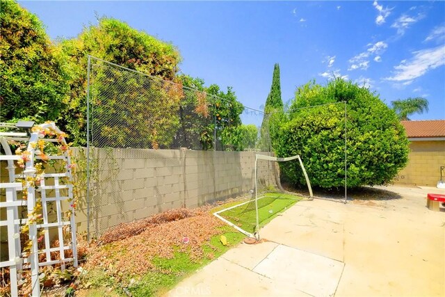 18517 Betty Way, Cerritos, CA 90703 - photo 4