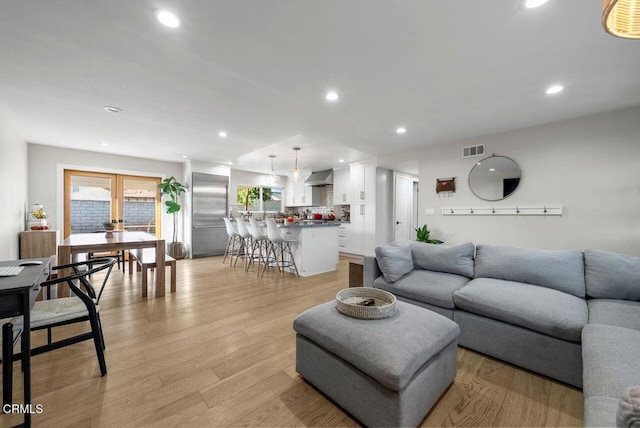 527 Keyser Rondo, Camarillo, CA 93010 - living area featuring recessed lighting and light wood-style flooring
