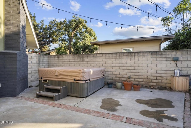 527 Keyser Rondo, Camarillo, CA 93010 - fenced backyard featuring a hot tub and a patio