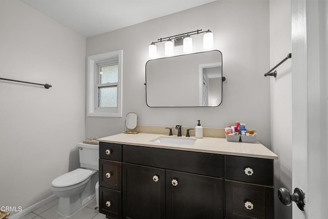 527 Keyser Rondo, Camarillo, CA 93010 - bathroom with vanity and tile patterned floors