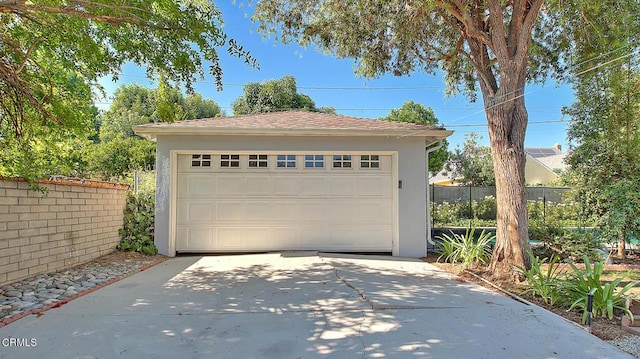 3671 Grayburn Rd, Pasadena, CA 91107 - view of detached garage