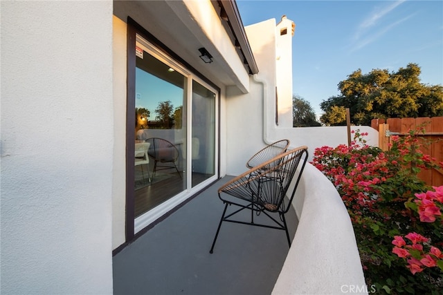 5743 Magnolia Ave, Riverside, CA 92506 - view of balcony