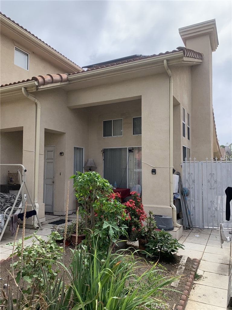 8242 Ventura Canyon Ave, Panorama City, CA 91402 - photo 1