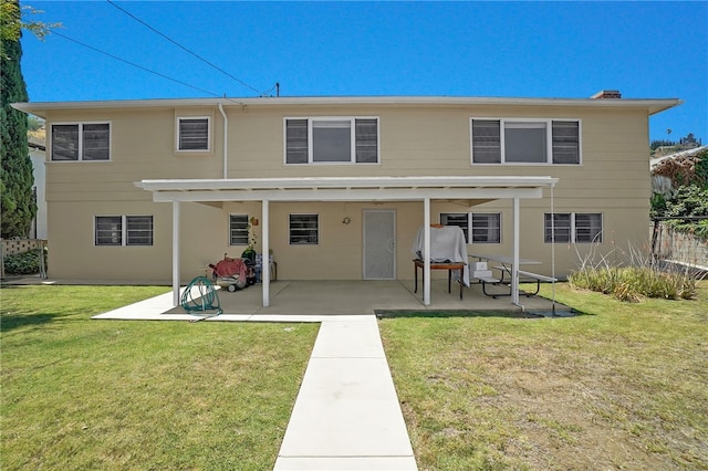 824 De La Fuente St, Monterey Park, CA 91754 - back of house with a patio