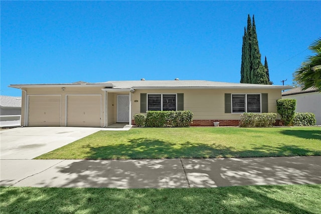 824 De La Fuente St, Monterey Park, CA 91754 - single story home featuring an attached garage, a front yard, and concrete driveway