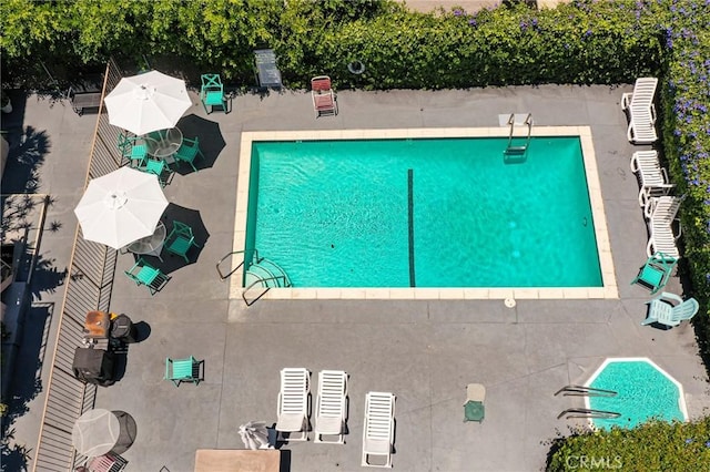 10757 Hortense St Unit 102, North Hollywood, CA 91602 - community pool featuring a patio area