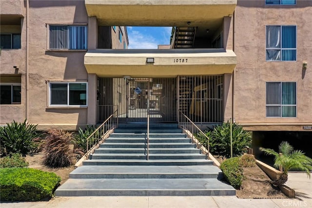 10757 Hortense St Unit 102, North Hollywood, CA 91602 - photo 3
