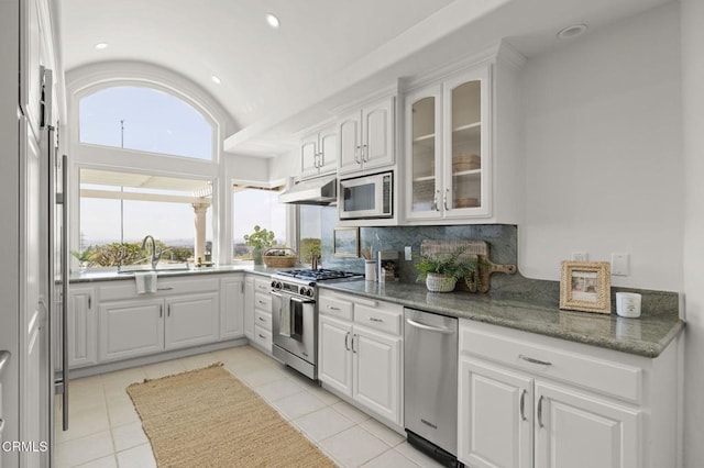 7090 El Malabar Dr, Ventura, CA 93003 - photo 15