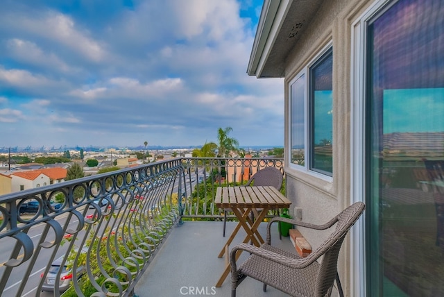 1906 S Patton Ave, San Pedro, CA 90732 - view of balcony
