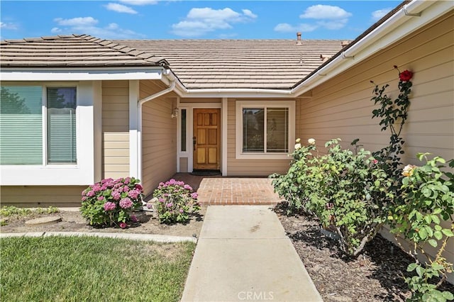 2065 N Shorewood Ave, Upland, CA 91784 - entrance to property with a tile roof