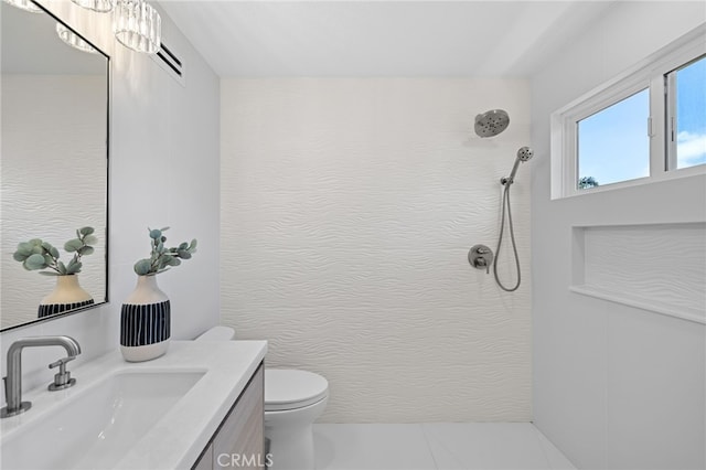 7 Sierra Vis, Laguna Niguel, CA 92677 - full bath with a tile shower, vanity, and tile patterned floors