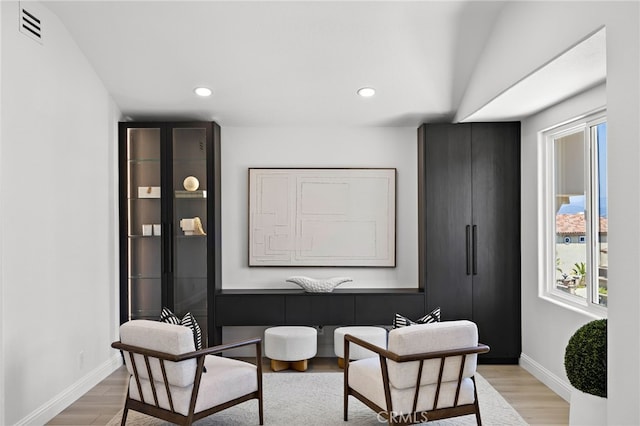 7 Sierra Vis, Laguna Niguel, CA 92677 - living area featuring light wood-type flooring and recessed lighting